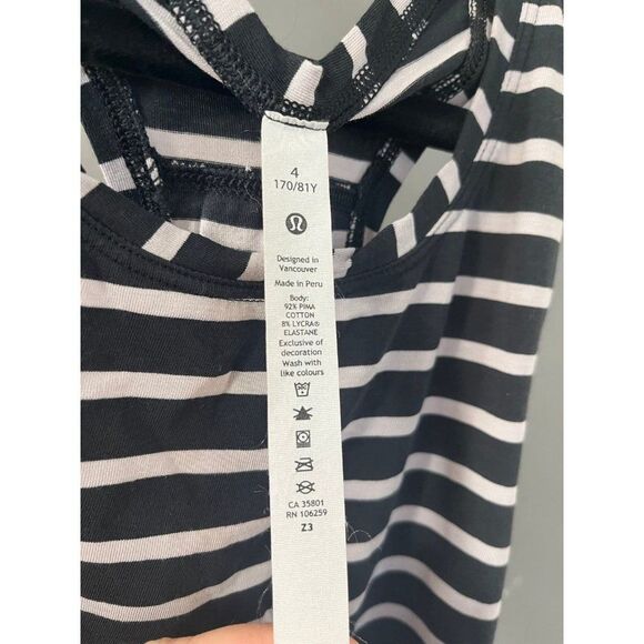 Lululemon size 4 Singlet Black & White Stripe tank top - Picture 2 of 3